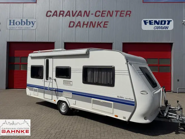 Fahrzeugbild Hobby Excellent 495 UL Mover, Markise #1