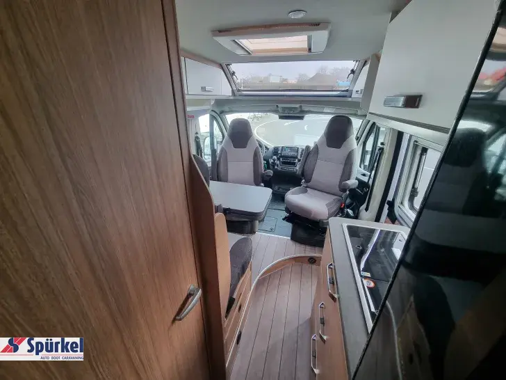 Fahrzeugbild Weinsberg CaraBus 630 ME TraumMobil mit Tageszulassung #9