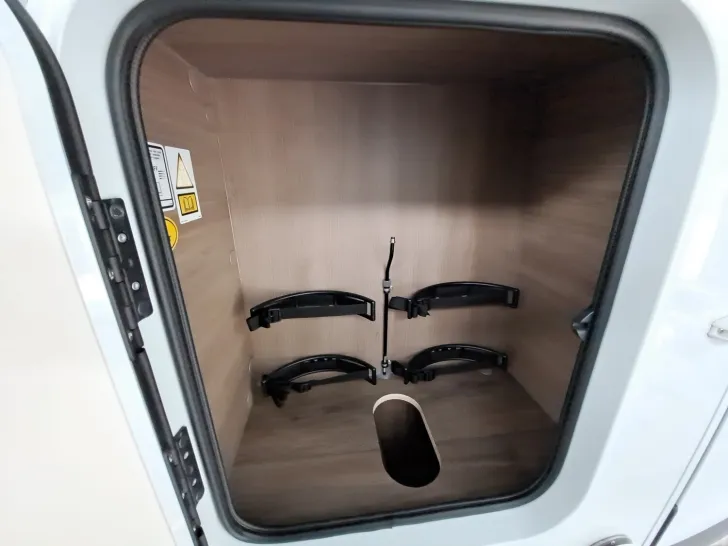 Fahrzeugbild Carado V 132 Pro+, Solar, LTE, TV #10