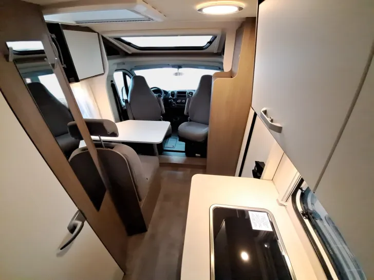 Fahrzeugbild Carado V 132 Pro+, Solar, LTE, TV #21