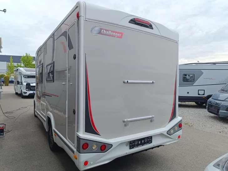 Fahrzeugbild Challenger Graphite 260 Premium Bi-Xenon, Solar, Markise #3