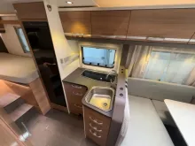 Fahrzeugbild Adria Coral 600 SL Axess / Einzelbetten / Garage / TOP #13