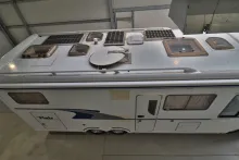 Fahrzeugbild Niesmann + Bischoff Flair 7100 ITA/Festbett+Hubbett/Garage/Klima/Mar #5
