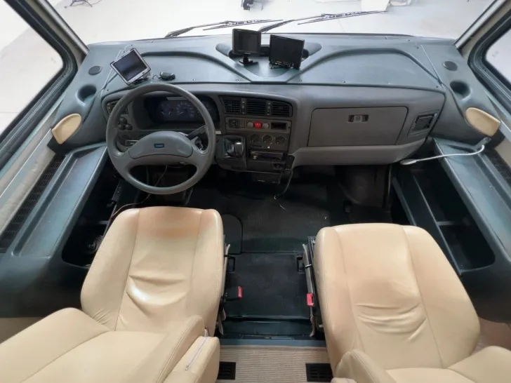 Fahrzeugbild Niesmann + Bischoff Flair 7100 ITA/Festbett+Hubbett/Garage/Klima/Mar #7