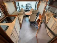 Fahrzeugbild Niesmann + Bischoff Flair 7100 ITA/Festbett+Hubbett/Garage/Klima/Mar #9
