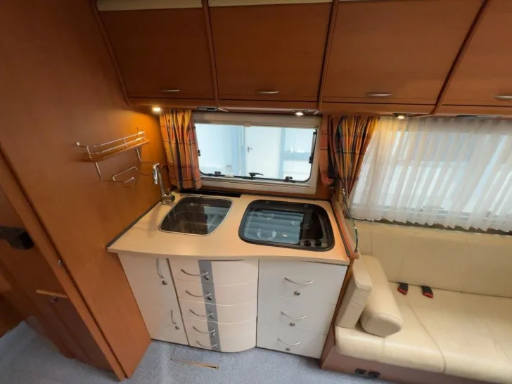 Fahrzeugbild Niesmann + Bischoff Flair 7100 ITA/Festbett+Hubbett/Garage/Klima/Mar #14
