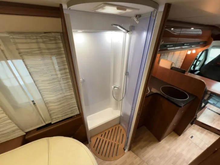 Fahrzeugbild LMC Cruiser T 722 Blackline/1.Hand/Queensbett/Klima #15