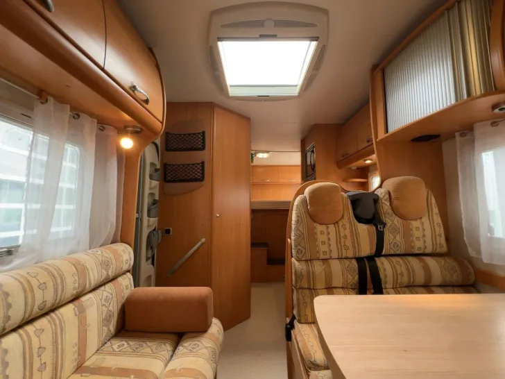Fahrzeugbild Chausson Welcome 28 GA/Festbett/Garage/Klima/Solar/Markis #11