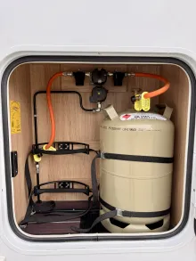 Fahrzeugbild Knaus Sky TI 700 MEG 180 PS, Voll-LED, 90-L. Diesel #19