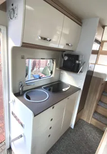 Fahrzeugbild Bürstner Delfin T 690 G sehr gut gepflegt #7