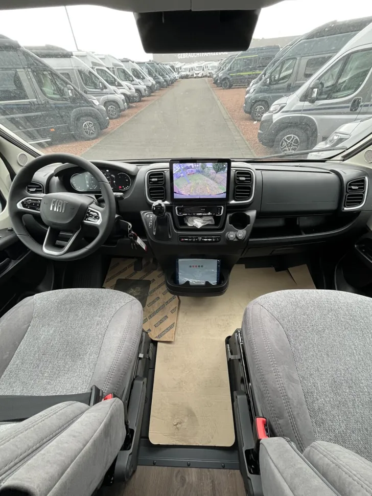 Fahrzeugbild Carado pro+ CV 640 #13