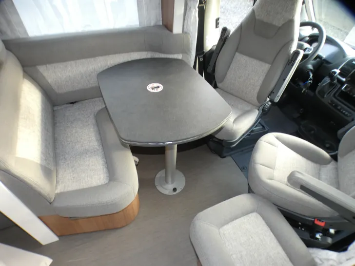 Fahrzeugbild Carthago C1-tourer T 143 KB-LE comfort 4.2t #7