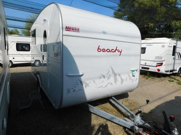 Fahrzeugbild Hobby Beachy 420+ #1