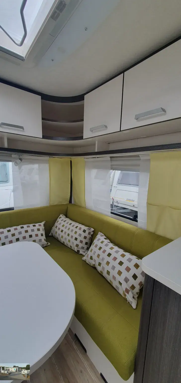 Fahrzeugbild Dethleffs c' go 475 FR Nr. 10 - franz. Bett, RSG #10