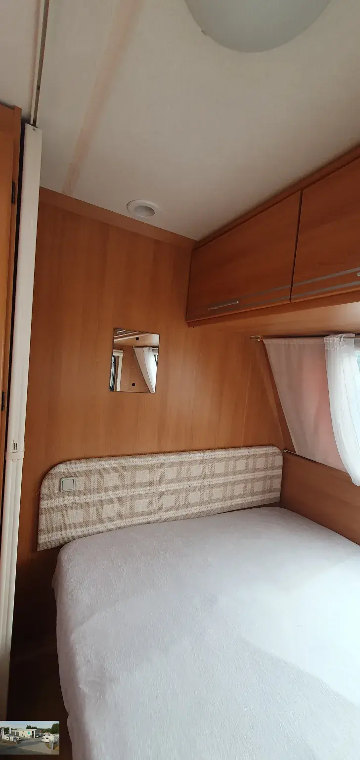 Fahrzeugbild Caravelair Emeraude 390 Nr. 67 - autom. Mover, Doppelb #15
