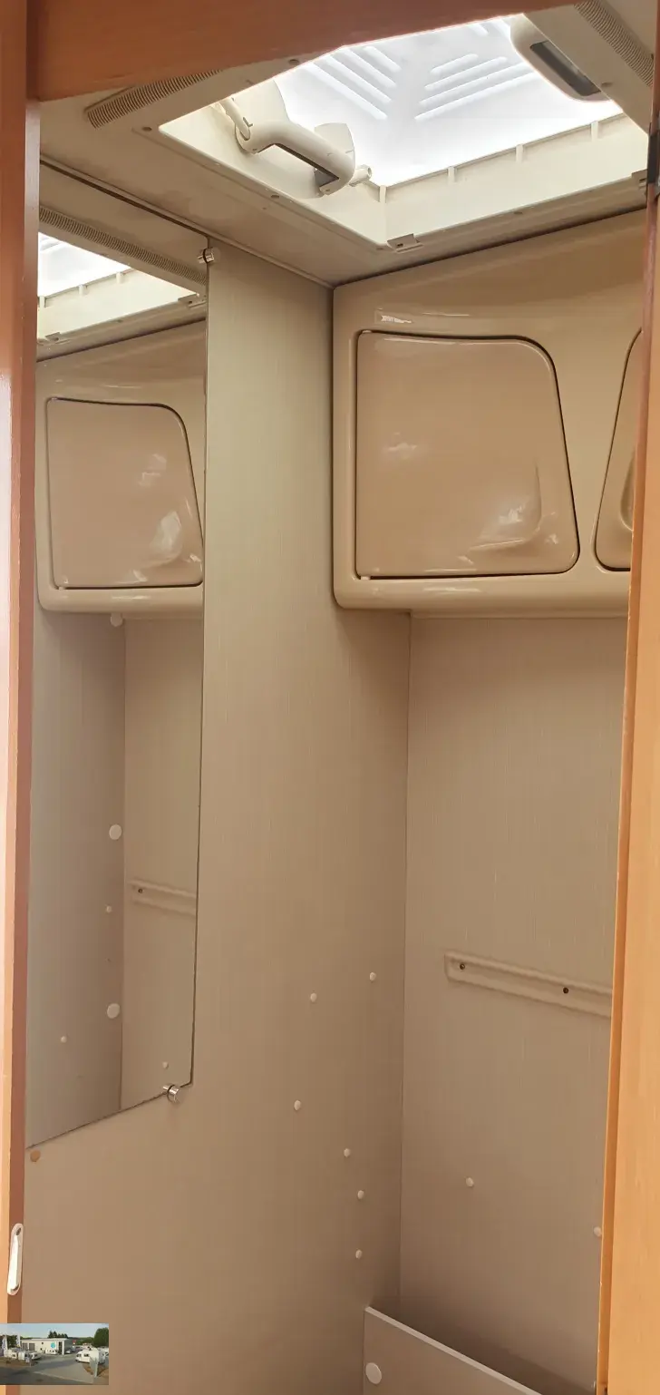 Fahrzeugbild Caravelair Emeraude 390 Nr. 67 - autom. Mover, Doppelb #24