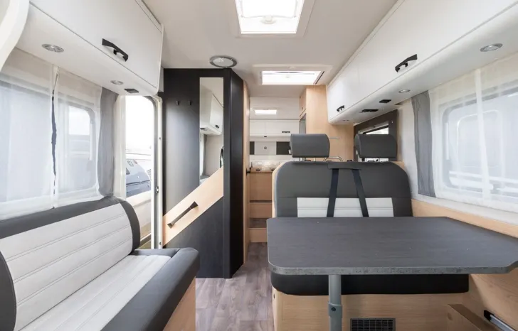 Fahrzeugbild Sunlight Adventure T 67 VIEL RAUM. VIEL FREIHEIT! #5