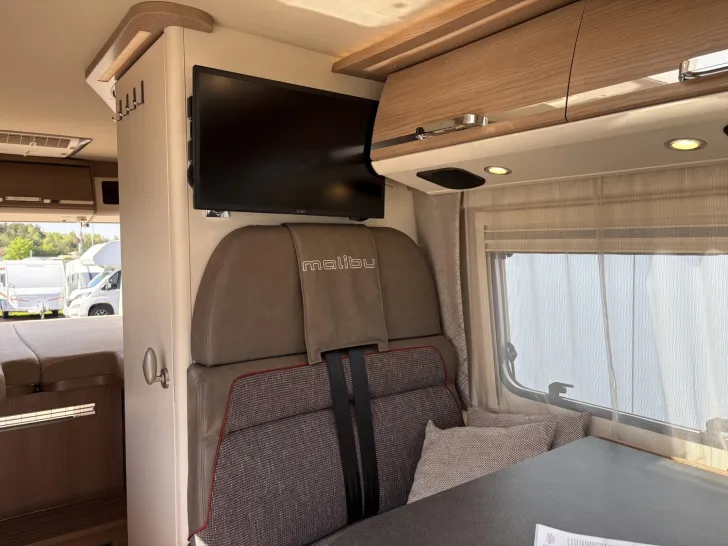 Fahrzeugbild Malibu Van charming GT  640 Voll #11
