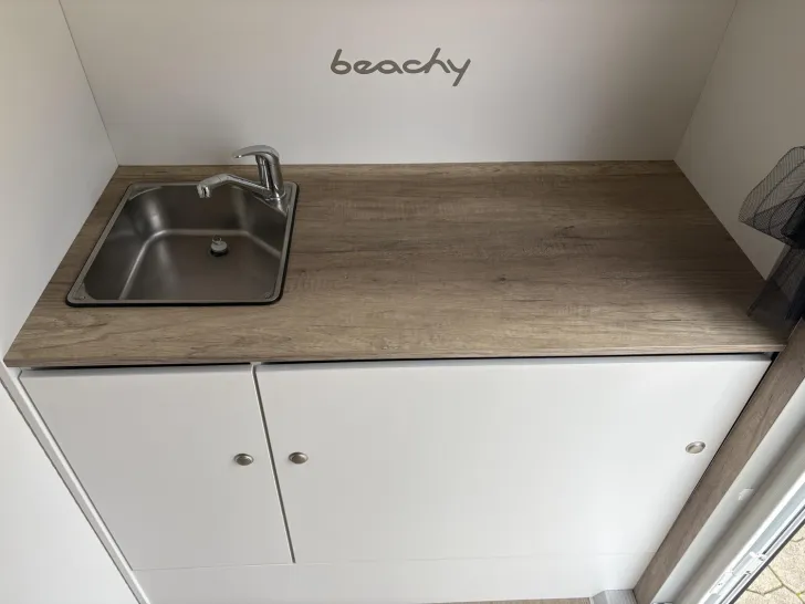 Fahrzeugbild Hobby Beachy 450 #9