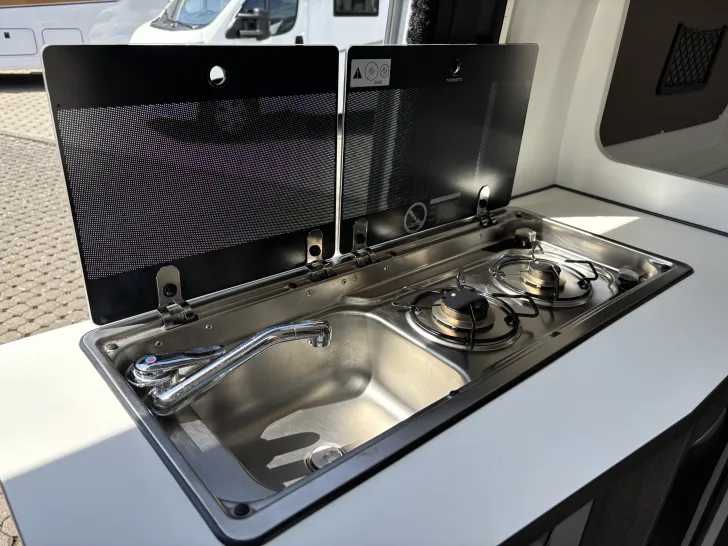 Fahrzeugbild Mooveo VAN 54DBS *Perfekt für Zwei* #11