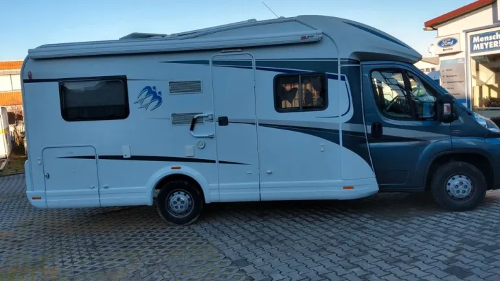 Grundriss Tag Knaus Sky Wave 650 MF