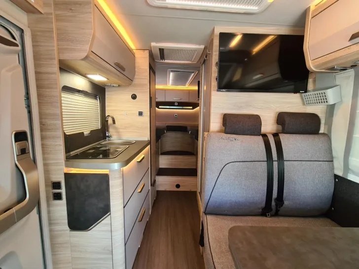 Fahrzeugbild Knaus Van TI VW 640 MEG *Assistenz-Paket*TV-Paket Twin* #18