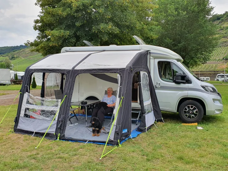 Grundriss Nacht Hymer Van 374 Sehr gepflegt