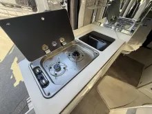 Fahrzeugbild Karmann Mobil Davis 600 1.Hd - Dachklima - AHK - nur 34900km #10