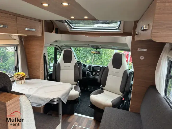 Fahrzeugbild Weinsberg CaraSuite 650 MF hochwertige Ausstattung #11