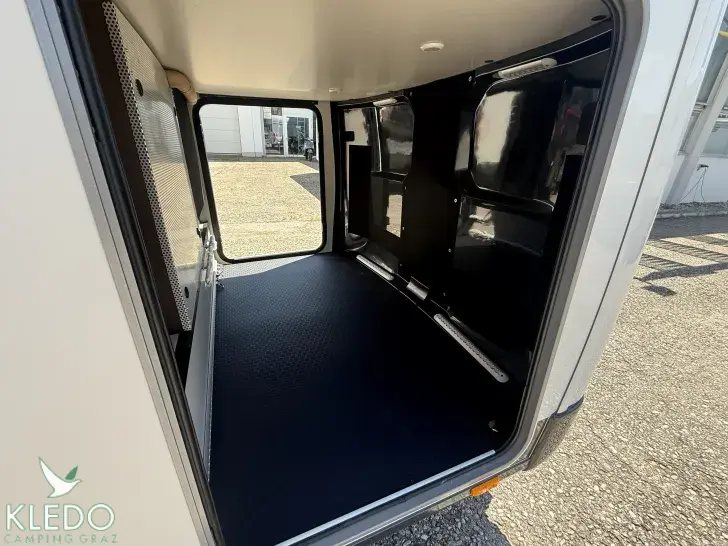 Fahrzeugbild Bürstner Signature SFT 7.0 #11