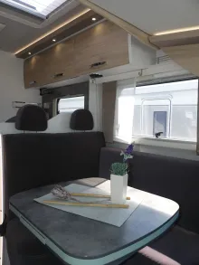 Fahrzeugbild Frankia Titan I 790 GD Hubstützenanlage/Luftfederung #9