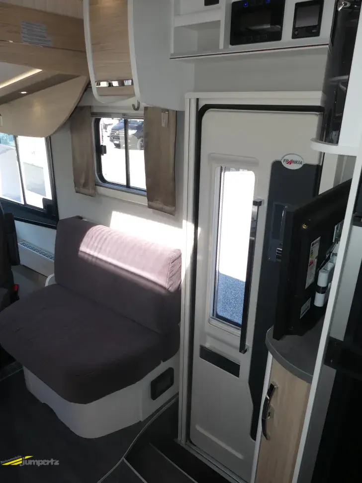 Fahrzeugbild Frankia Titan I 790 GD Hubstützenanlage/Luftfederung #10