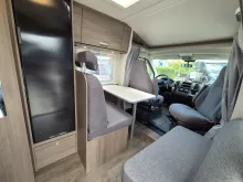 Fahrzeugbild Carado V347 *Bettenumbau Heck/Sitzgr.*Automatik* #9