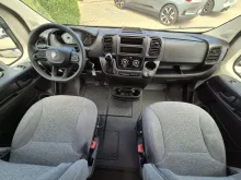 Fahrzeugbild Carado V347 *Bettenumbau Heck/Sitzgr.*Automatik* #11