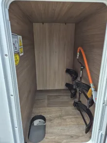 Fahrzeugbild Carado V347 *Bettenumbau Heck/Sitzgr.*Automatik* #35