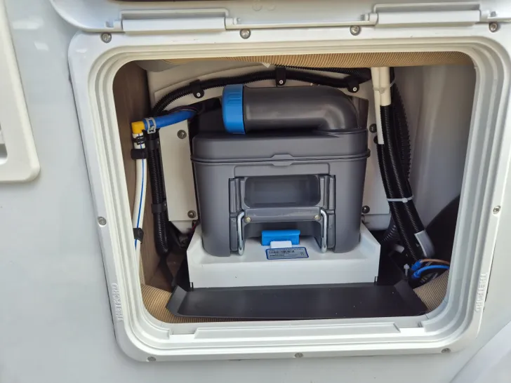 Fahrzeugbild Carado V347 *Bettenumbau Heck/Sitzgr.*Automatik* #38
