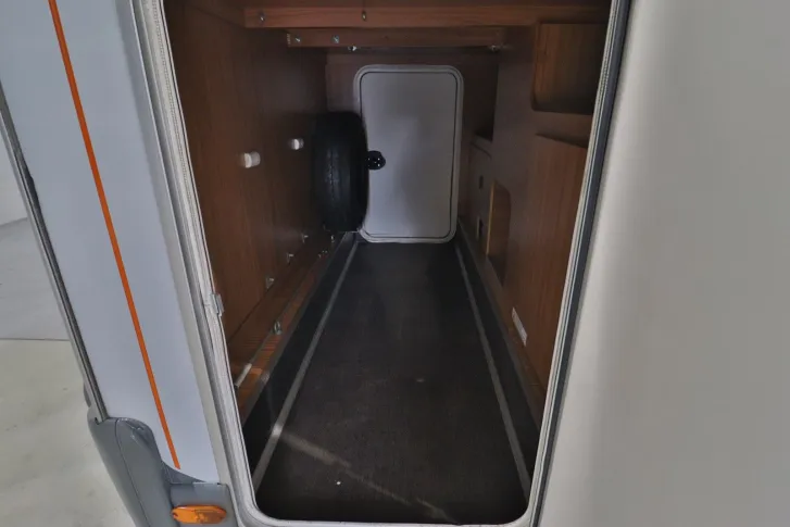 Fahrzeugbild Weinsberg TI 650 MEG/Einzelbetten/Garage/Klima/Solar #6