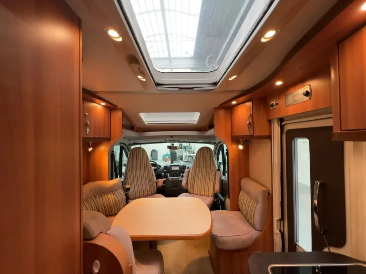 Fahrzeugbild Hymer T 674 CL Exclusive-Line/1.Hand/Einzelbetten/Klim #9
