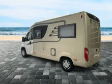 Fahrzeugbild Hymer Compact 404/Festbett/Klima/Markise/Euro5/AHK #3
