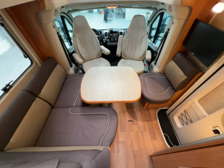 Fahrzeugbild Hymer T 588 SL /Einzelbetten/Garage/FINANZIERUNG #8