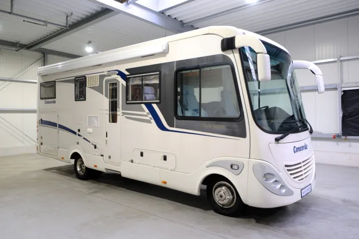 Fahrzeugbild Concorde Charisma I 790 H/Automatik/Festbett+Hubbett/2xKl #2