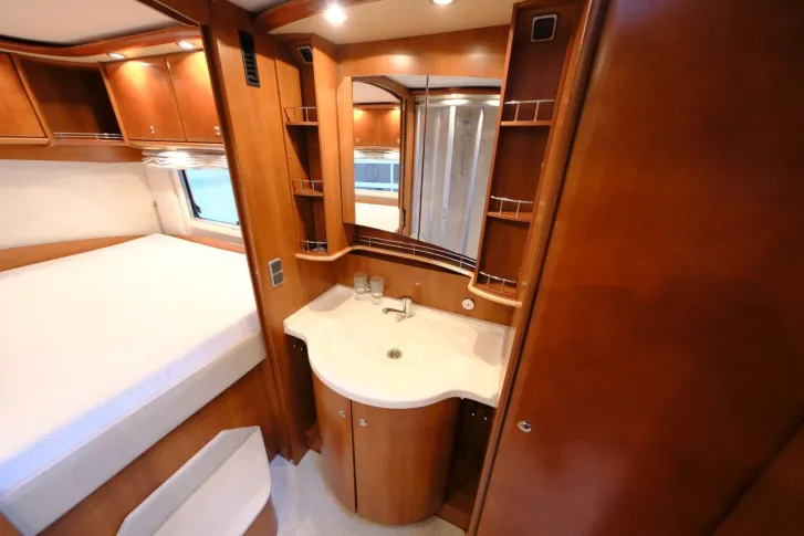 Fahrzeugbild Concorde Charisma I 790 H/Automatik/Festbett+Hubbett/2xKl #17