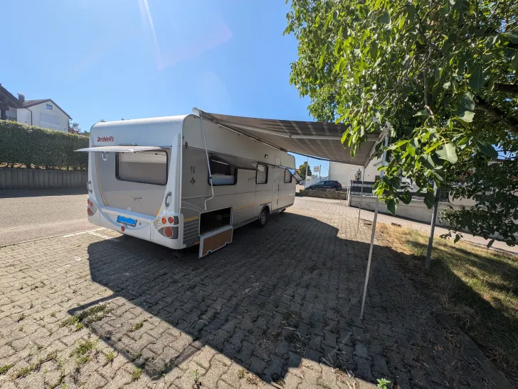 Fahrzeugbild Dethleffs Camper 590 S Lifestyle gepflegt mit gebrauchsspuren #3