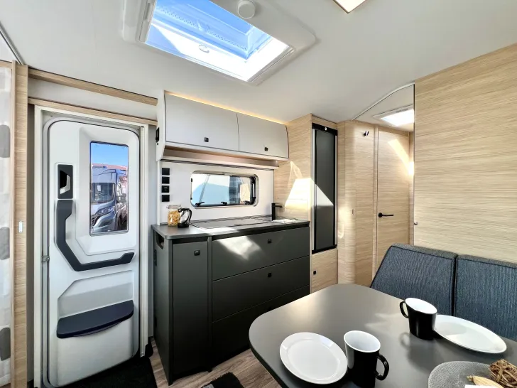 Fahrzeugbild Fendt Apero Activ 560 SKM #11