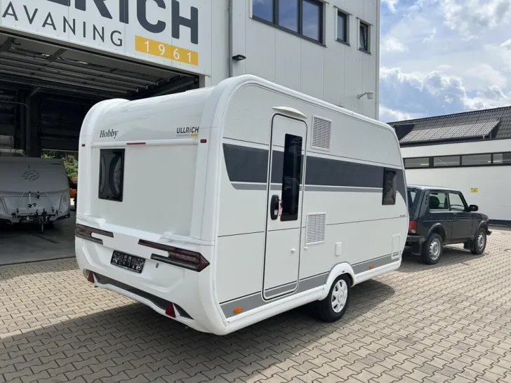 Fahrzeugbild Hobby De Luxe 400 SFe #4