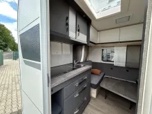 Fahrzeugbild Hobby De Luxe 400 SFe #7