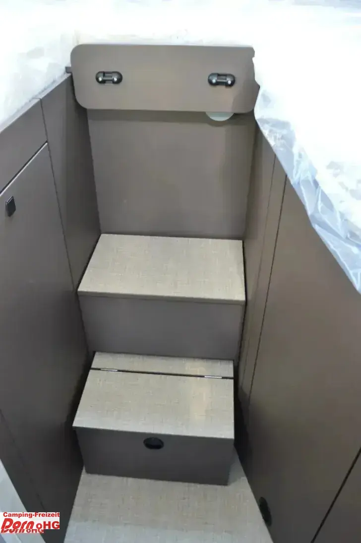 Fahrzeugbild Bürstner B66 690 TD #23