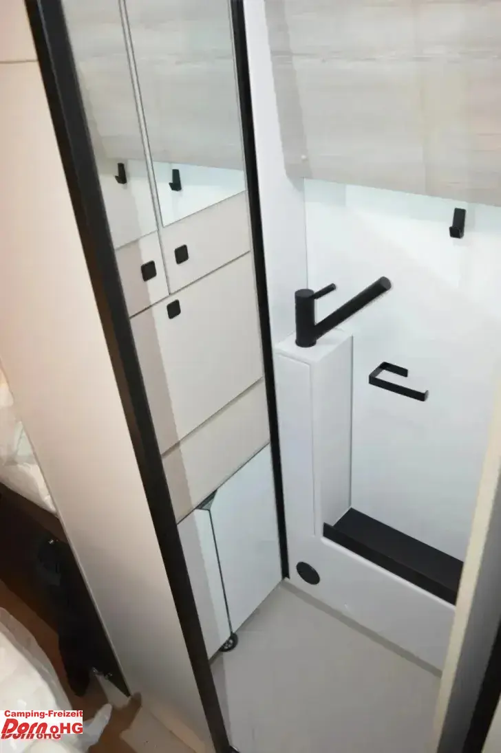 Fahrzeugbild Bürstner Habiton HM 6.0 #10