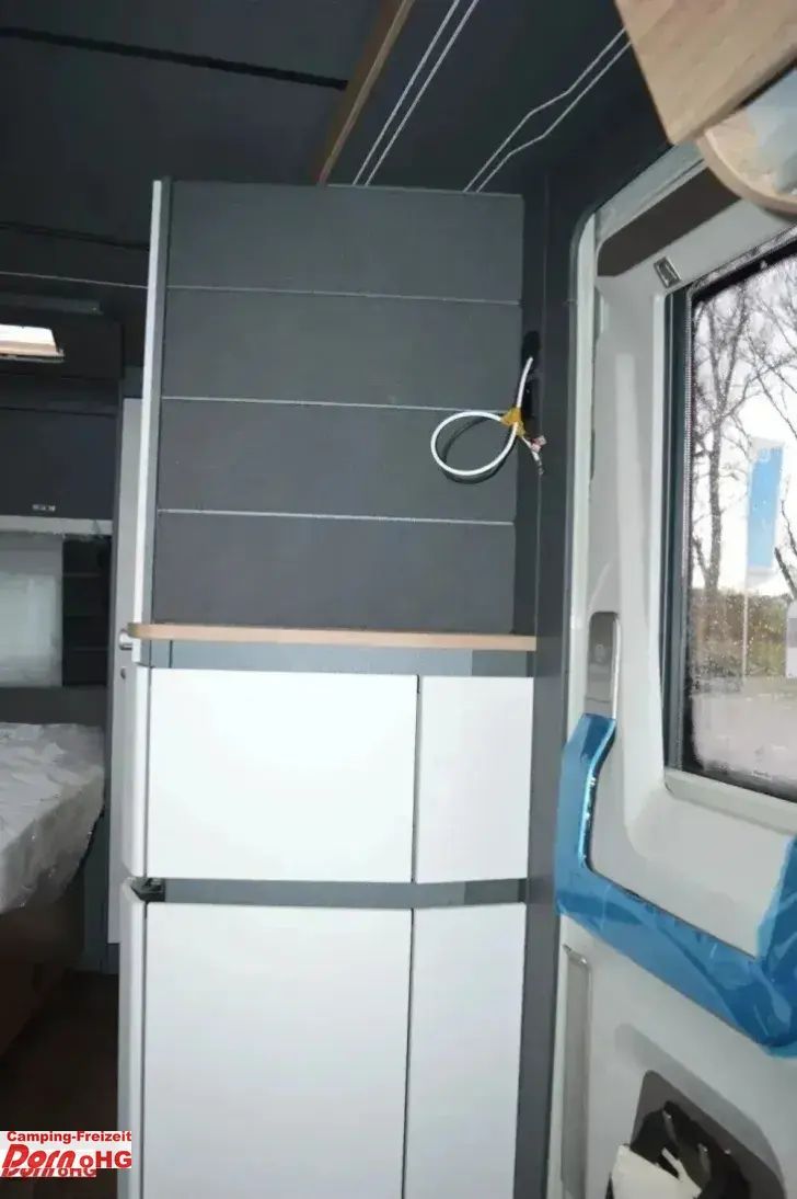 Fahrzeugbild Knaus Azur 500 FU #9