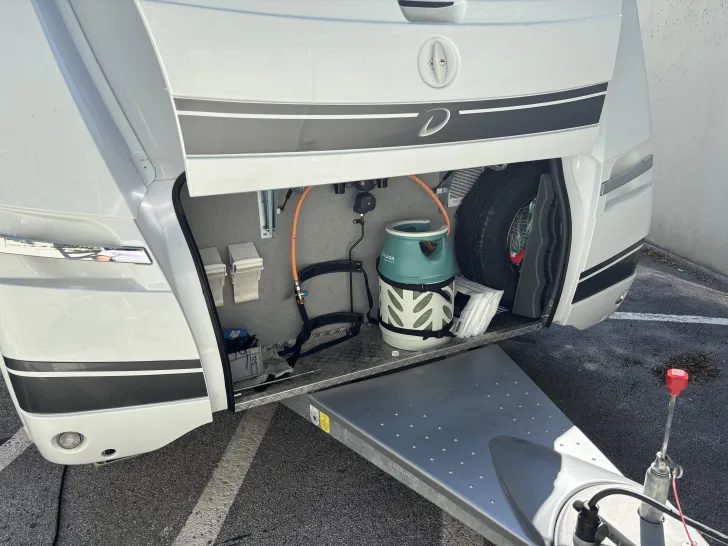 Fahrzeugbild Dethleffs sonstige 560 FMK (5ET) in top gepflegte #5